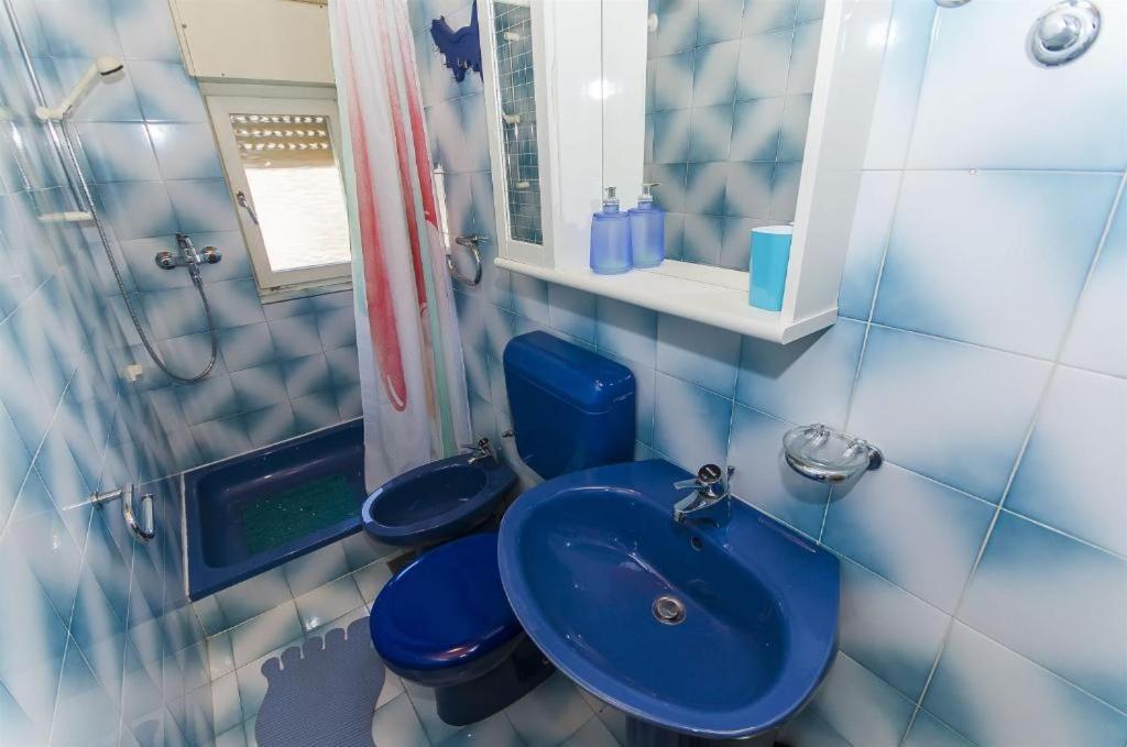 Three Bedroom Apartment With Amazing Sea View Трогир Екстериор снимка